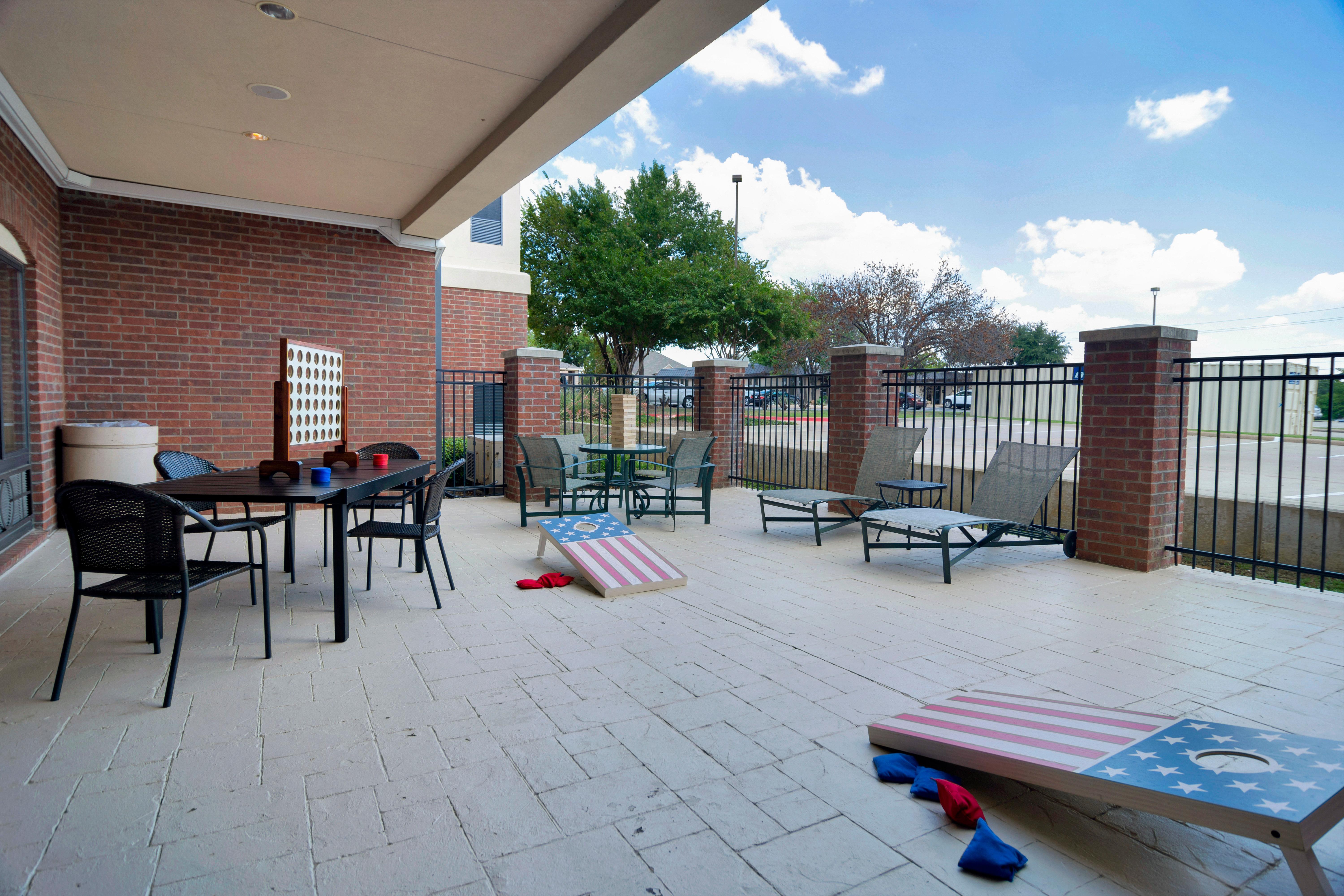 Holiday Inn Express Hotel & Suites Dfw West - Hurst By Ihg Extérieur photo
